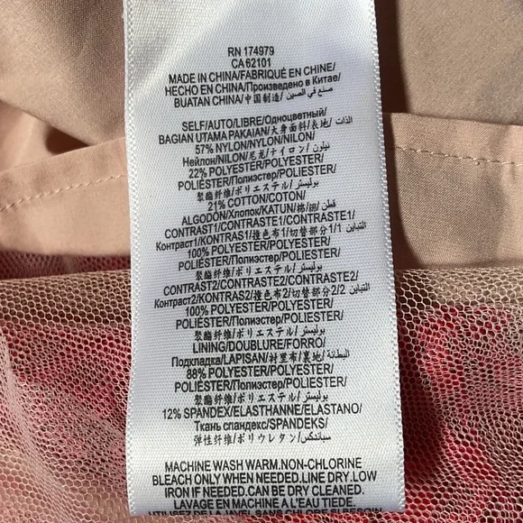 BCBGMAXAZRIA Lace & Tulle Illusion Midi Dress, 6 - Picture 8 of 9